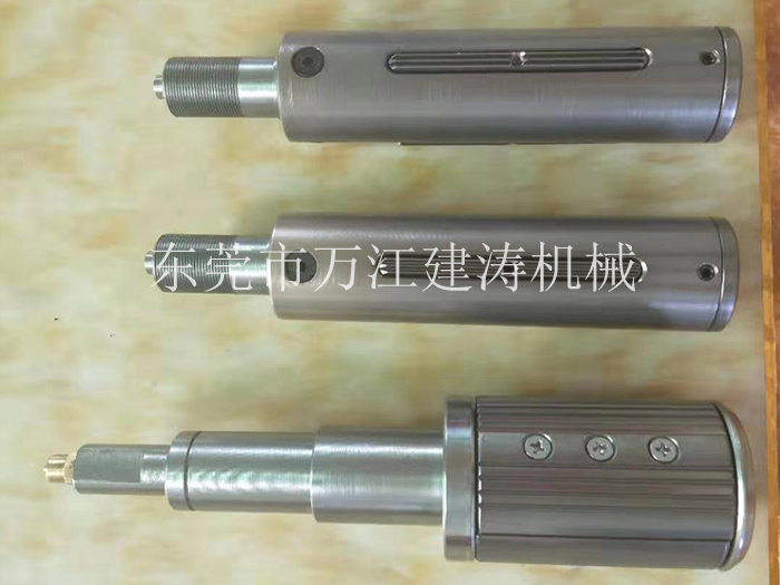 小氣脹軸